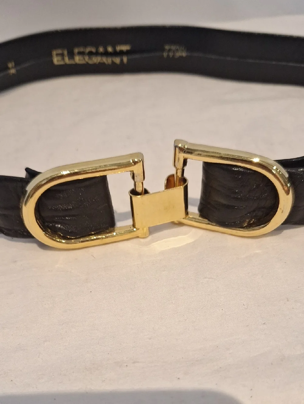 Vintage Elegant Black Leather Women's Belt with Gold Interlock Buckle